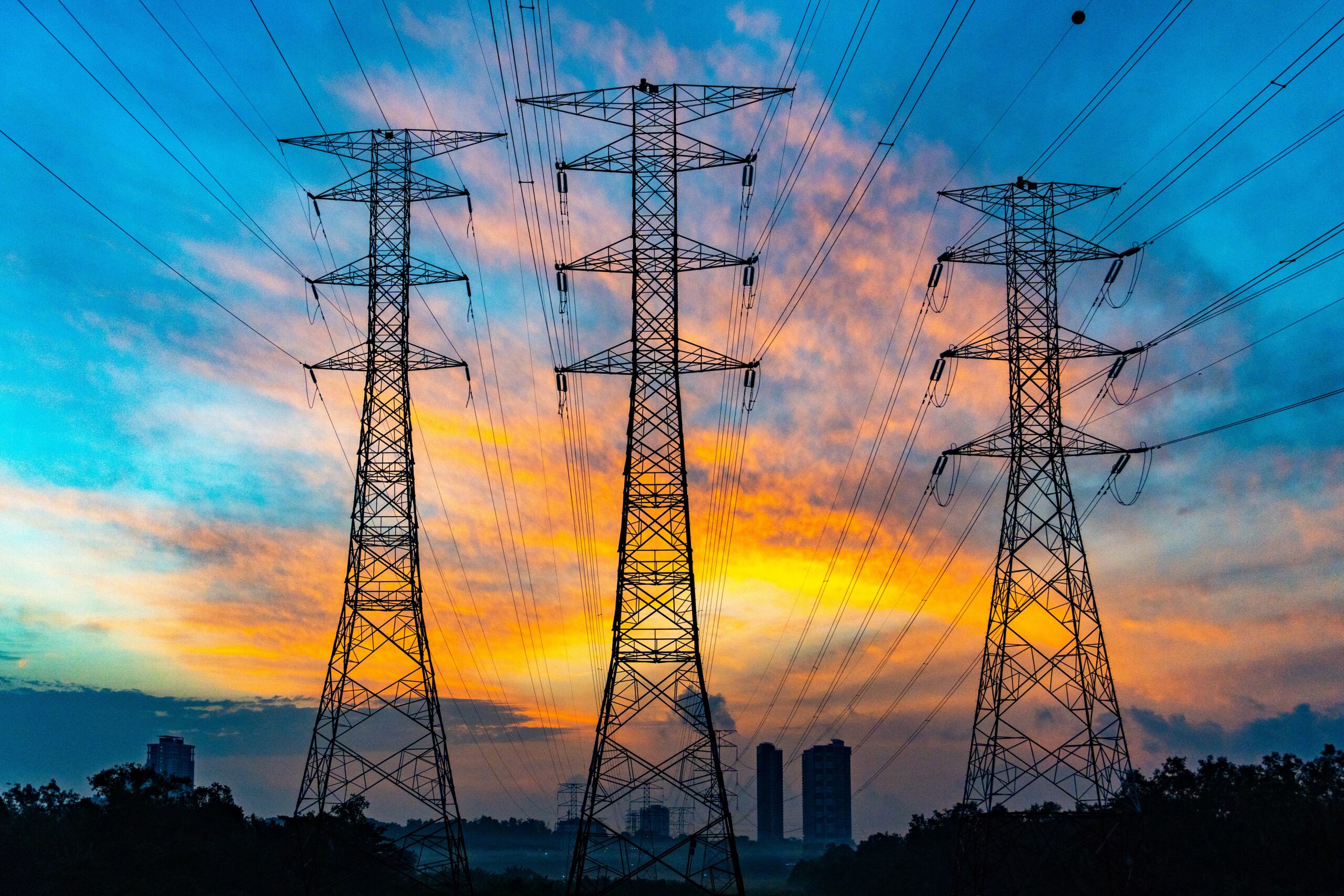 Hoe kunnen industriële bedrijven hun energieverbruik verlagen zonder hun productie te beperken?